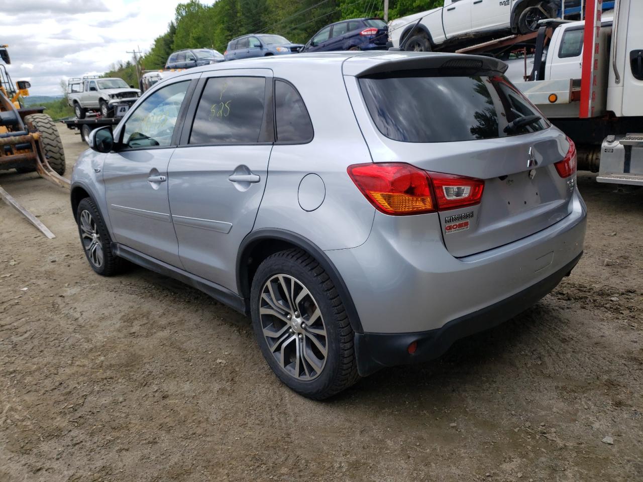 Image 2 of 2016 MITSUBISHI OUTLANDER SPORT ES 2016 with VIN JA4AR3AW2GZ055872