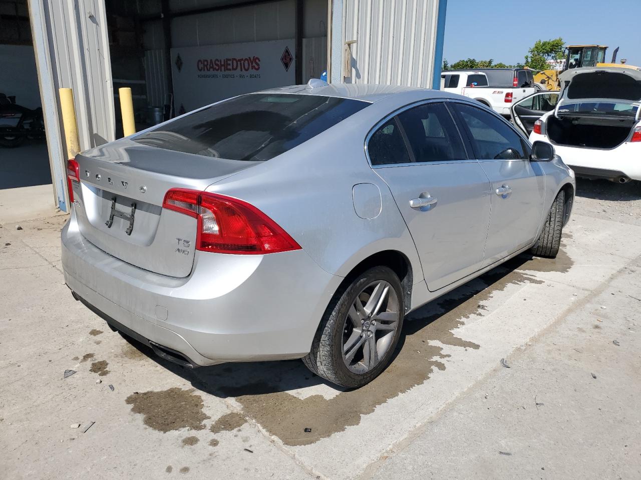 Изображение 3 2015 VOLVO S60 PREMIER 2015 с VIN YV1612TB8F1314749