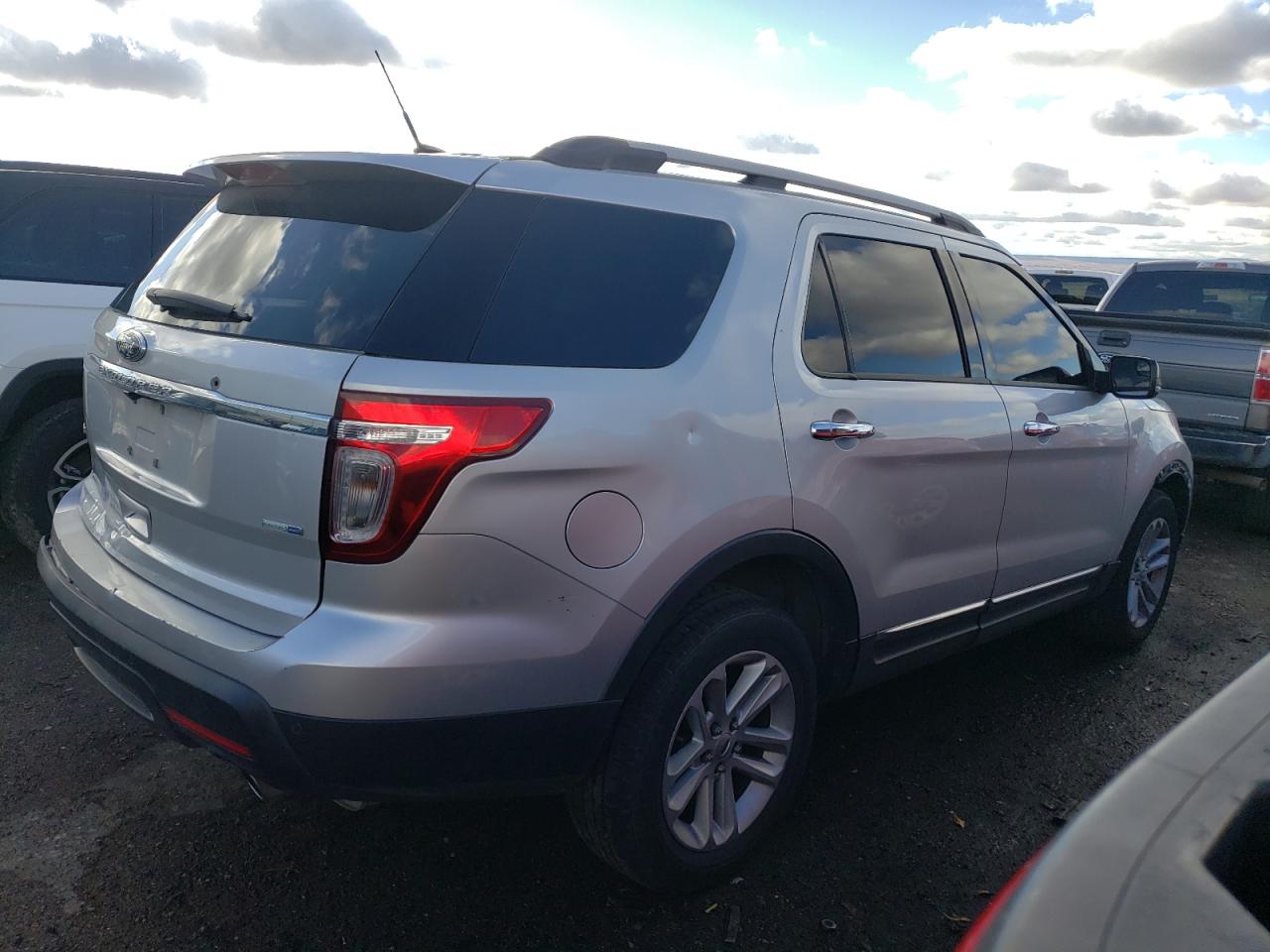 Obraz 3 z 2014 FORD EXPLORER XLT 2014 z VIN 1FM5K8D8XEGB54823