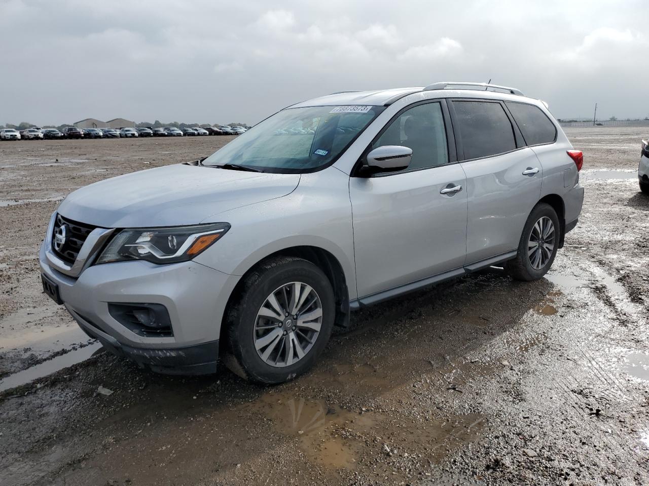 Изображение 1 2017 NISSAN PATHFINDER S 2017 с VIN 5N1DR2MN1HC669165