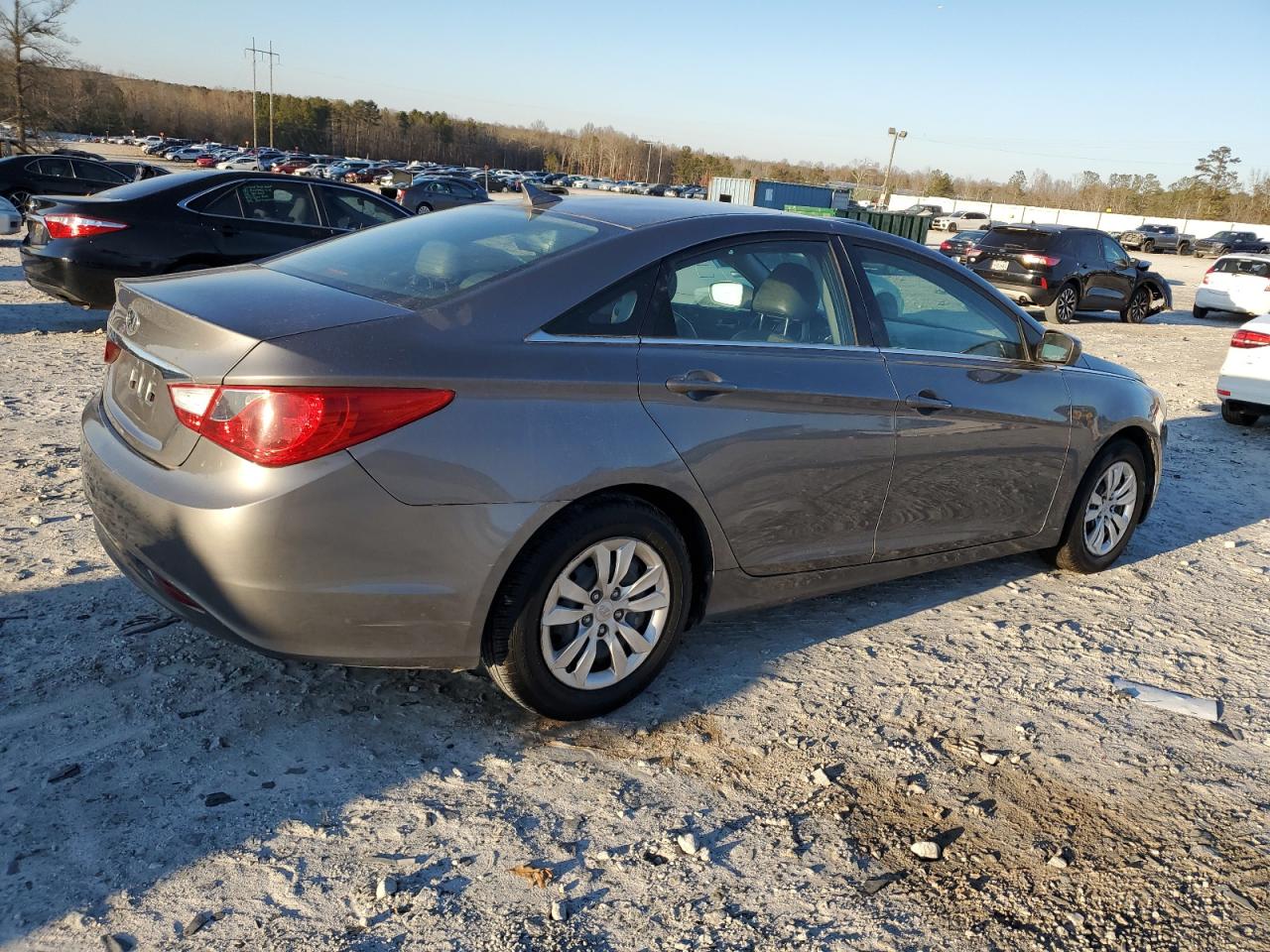 Image 3 of 2011 HYUNDAI SONATA GLS 2011 with VIN 5NPEB4AC0BH230014