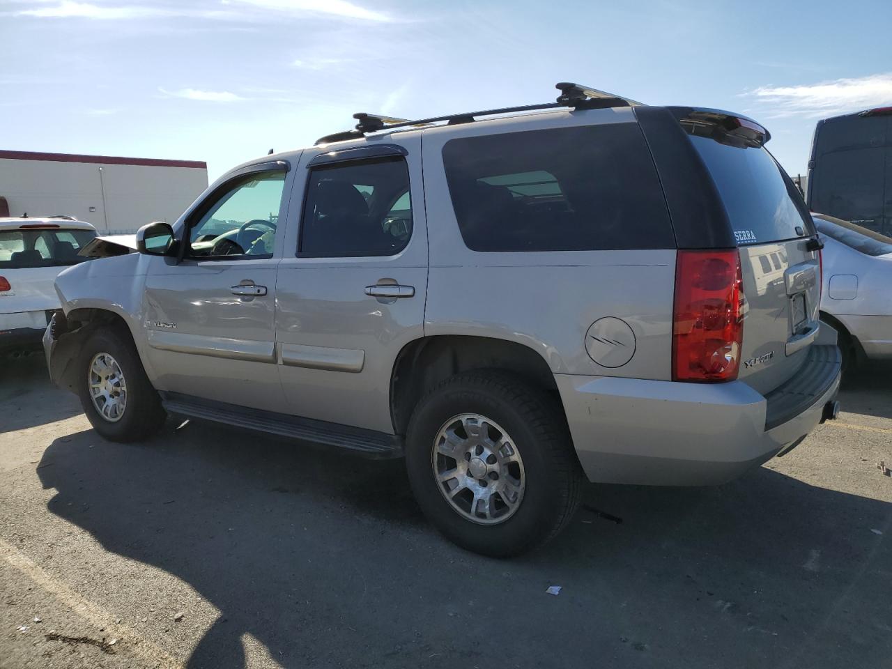 Obraz 2 z 2007 GMC YUKON  2007 z VIN 1GKFC13C97J246454