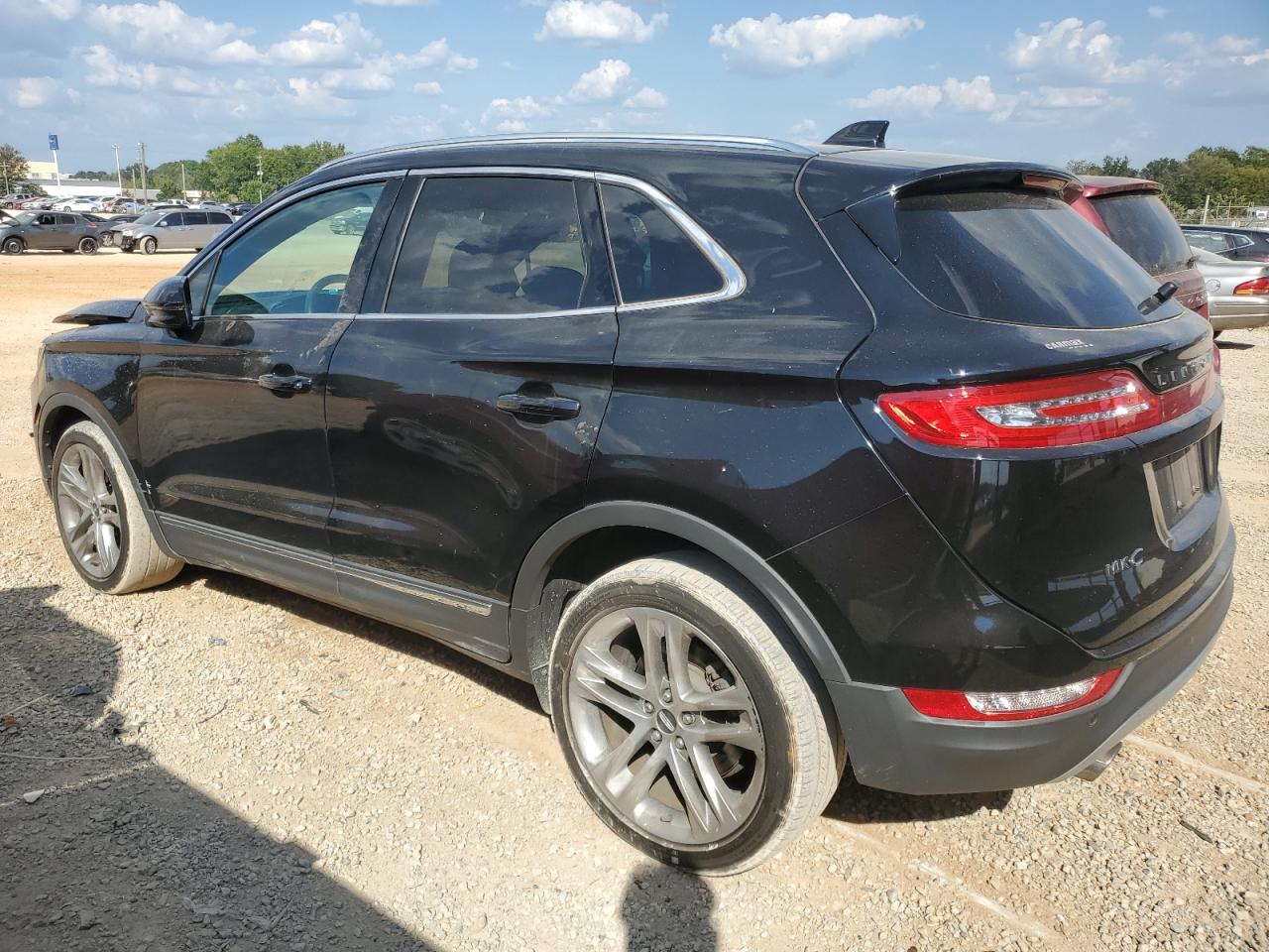 Obraz 2 z 2017 LINCOLN MKC RESERVE 2017 z VIN 5LMCJ3D94HUL51107