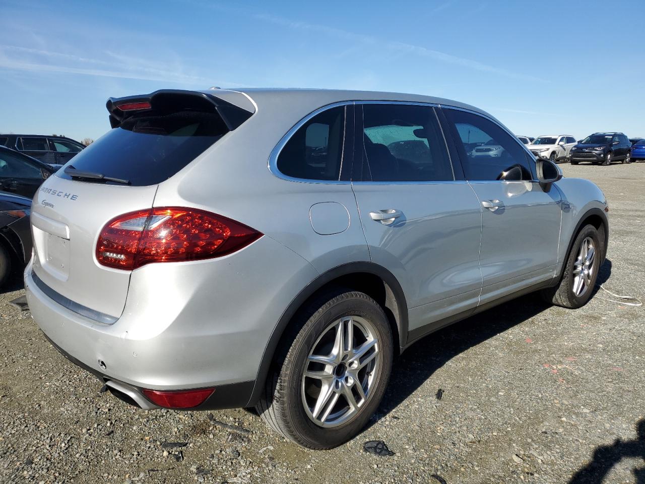 Image 3 of 2013 PORSCHE CAYENNE  2013 with VIN WP1AF2A29DLA41793
