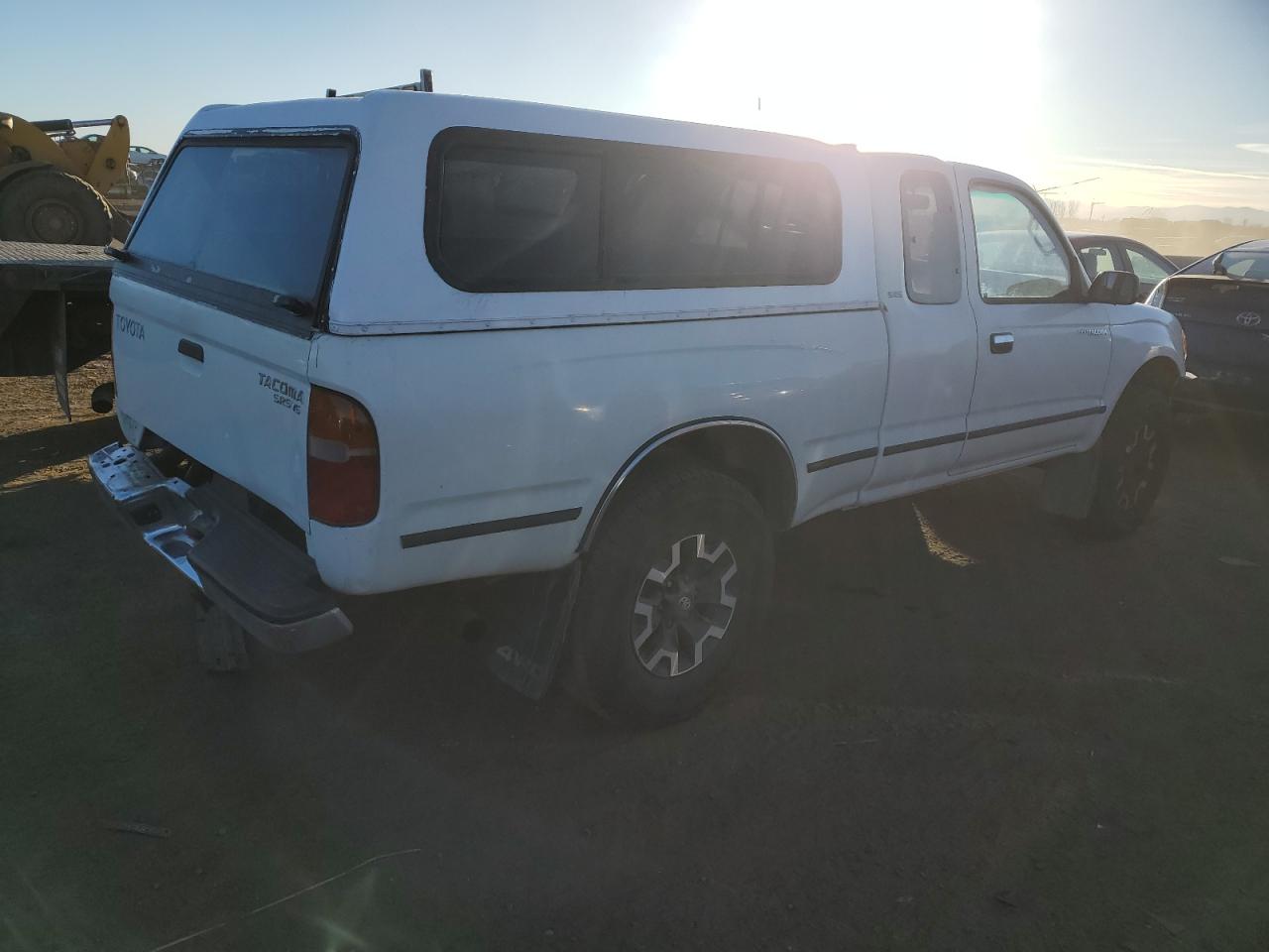 Изображение 3 1998 TOYOTA TACOMA XTRACAB 1998 с VIN 4TAWN72N8WZ128340