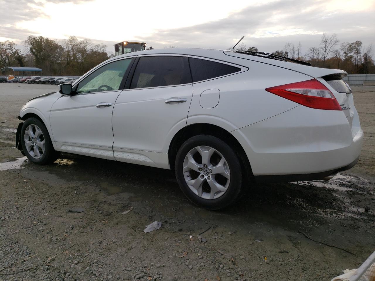 Image 2 of 2010 HONDA ACCORD CROSSTOUR EXL 2010 with VIN 5J6TF2H55AL003722
