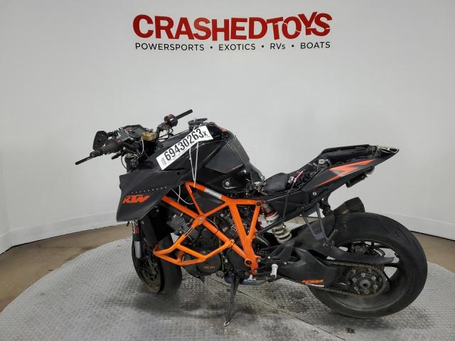Image 3 of 2015 KTM 1290 SUPER DUKE R 2015 with VIN VBKV39409FM916672