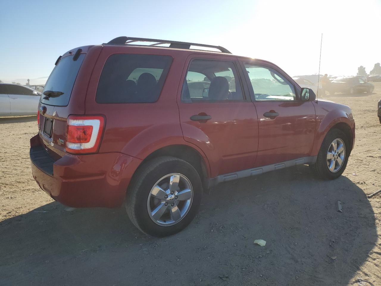 Obraz 3 z 2011 FORD ESCAPE XLT 2011 z VIN 1FMCU0DG4BKB84421