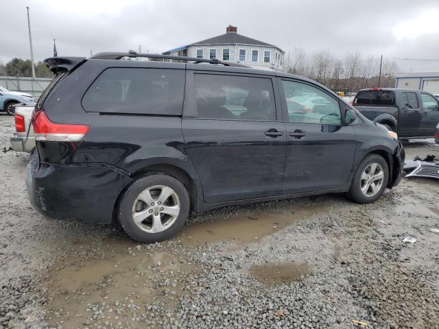 Image 3 of 2013 TOYOTA SIENNA LE 2013 with VIN 5TDKK3DCXDS292221