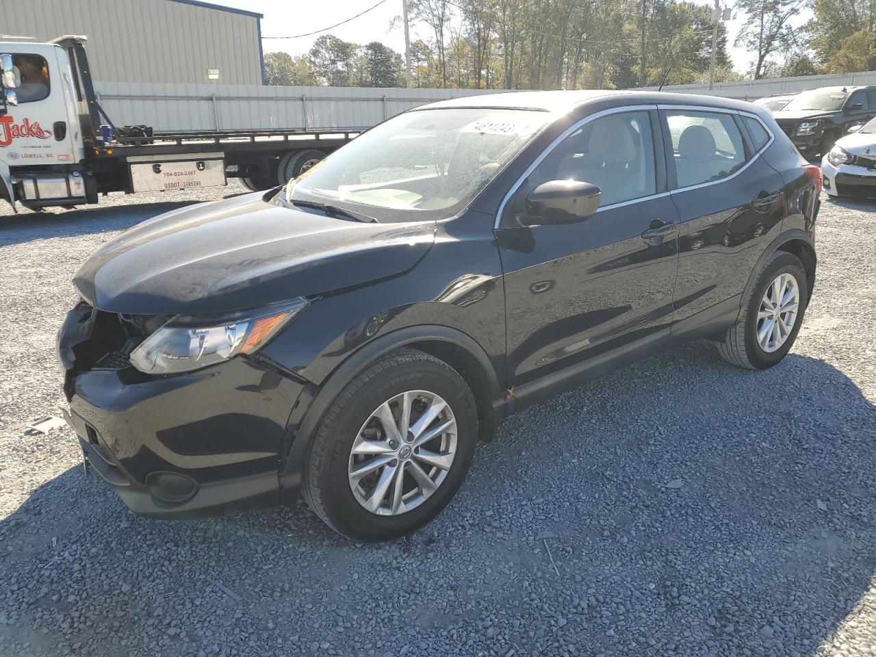 Obraz 1 z 2017 NISSAN ROGUE SPORT S 2017 z VIN JN1BJ1CP6HW006188