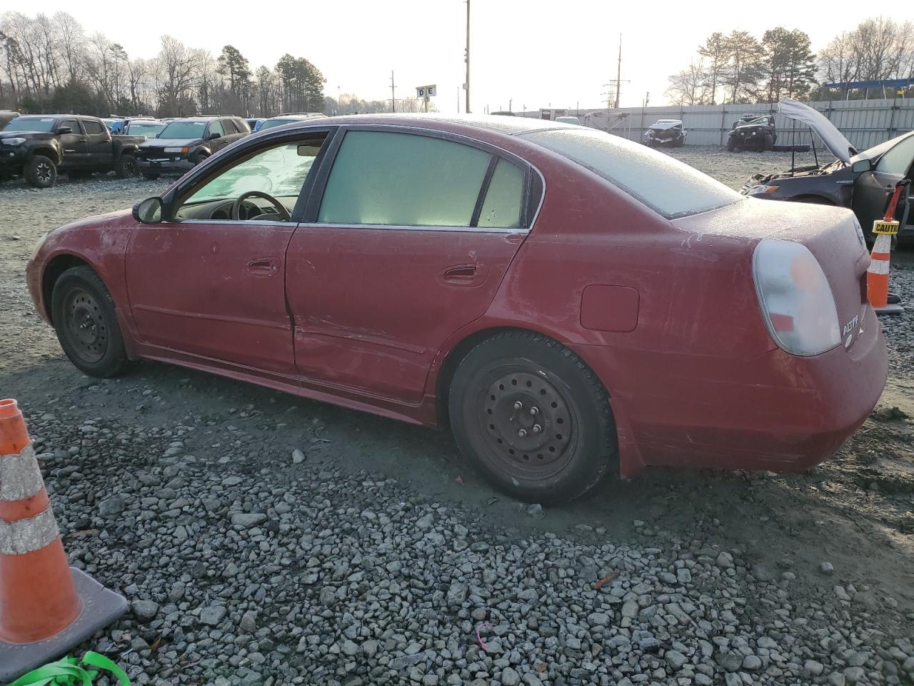 Image 2 of 2003 NISSAN ALTIMA BASE 2003 with VIN 1N4AL11D43C336052