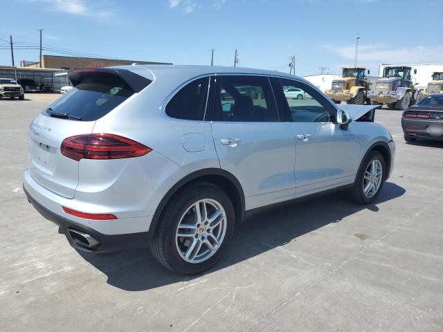Image 3 of 2016 PORSCHE CAYENNE  2016 with VIN WP1AA2A2XGLA09180