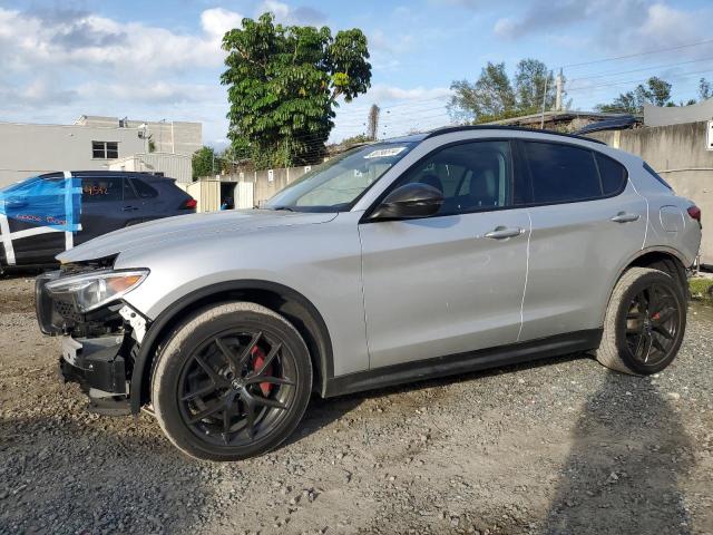 2020 ALFA ROMEO STELVIO  2020 image
