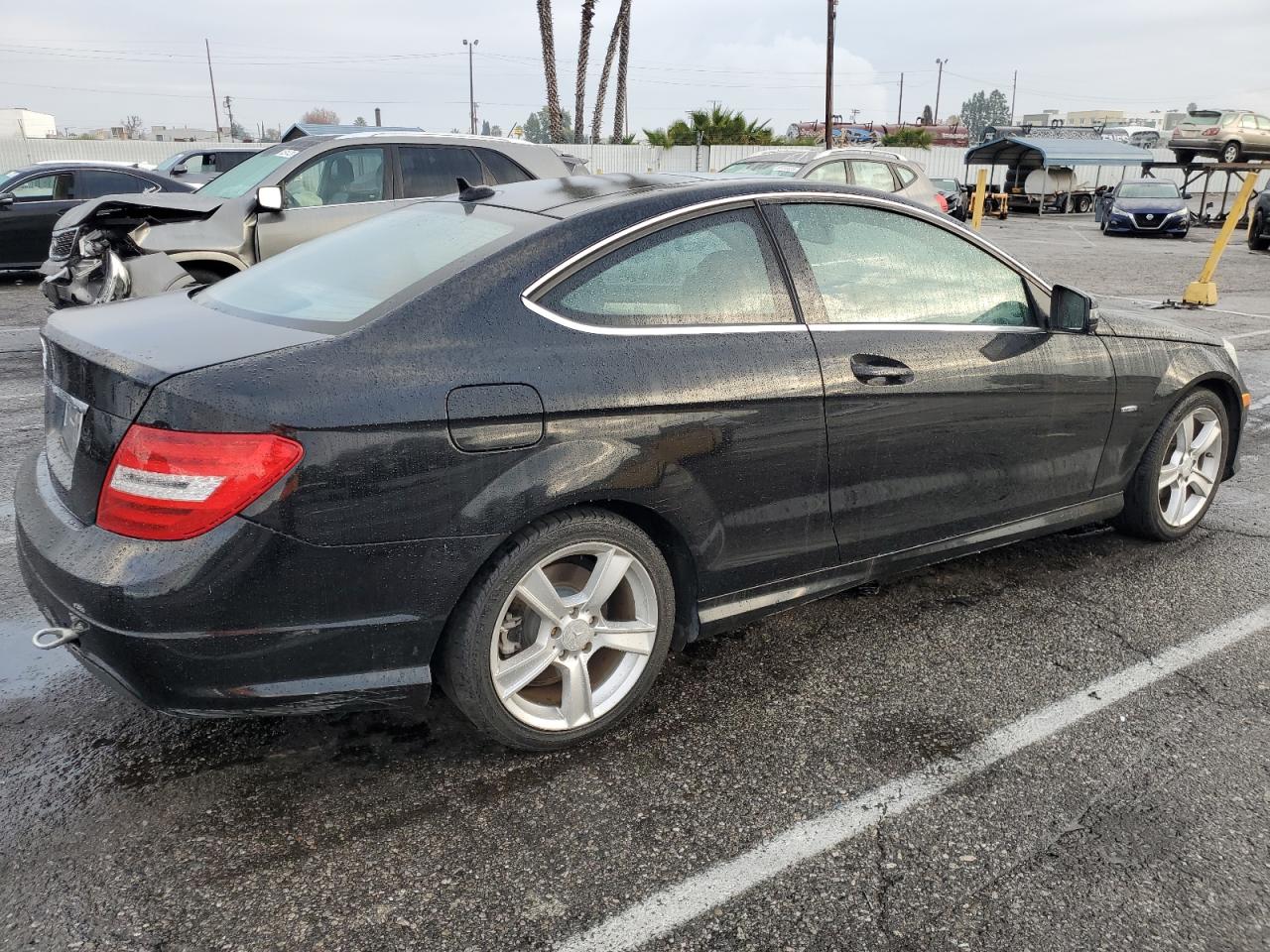 Image 3 of 2012 MERCEDES-BENZ C 250 2012 with VIN WDDGJ4HB5CF797622