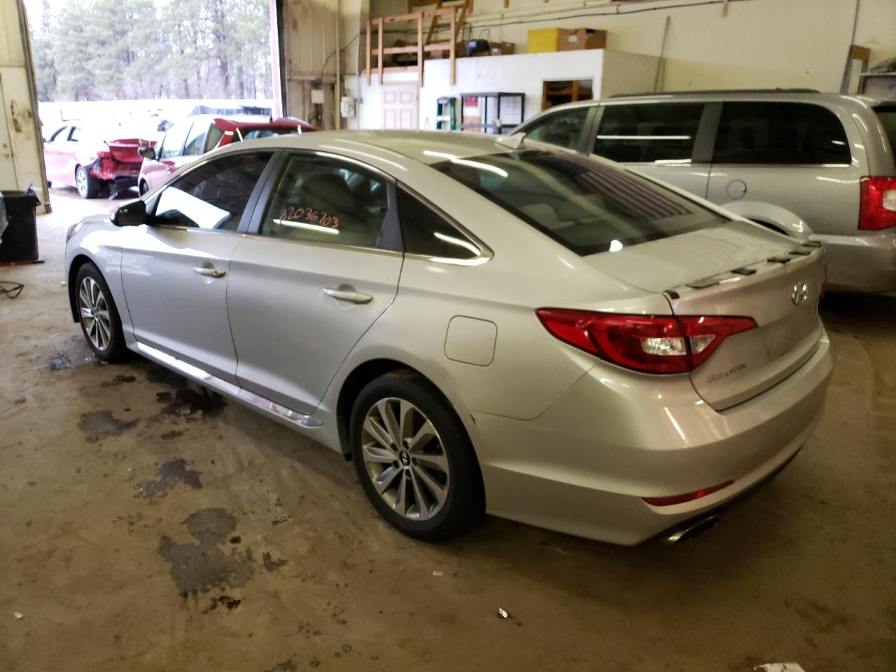 Изображение 2 2016 HYUNDAI SONATA SPORT 2016 с VIN 5NPE34AFXGH427349