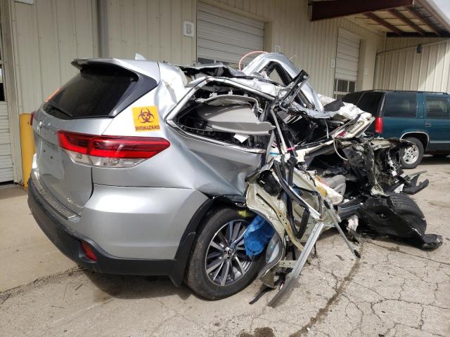 Image 3 of 2019 TOYOTA HIGHLANDER SE 2019 with VIN 5TDJZRFH5KS947854