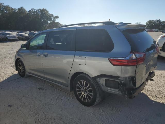 Изображение 2 2019 TOYOTA SIENNA XLE 2019 с VIN 5TDYZ3DC3KS994464