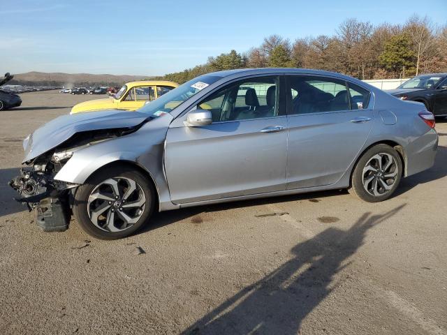Image 1 of 2016 HONDA ACCORD EXL 2016 with VIN 1HGCR2F83GA083103