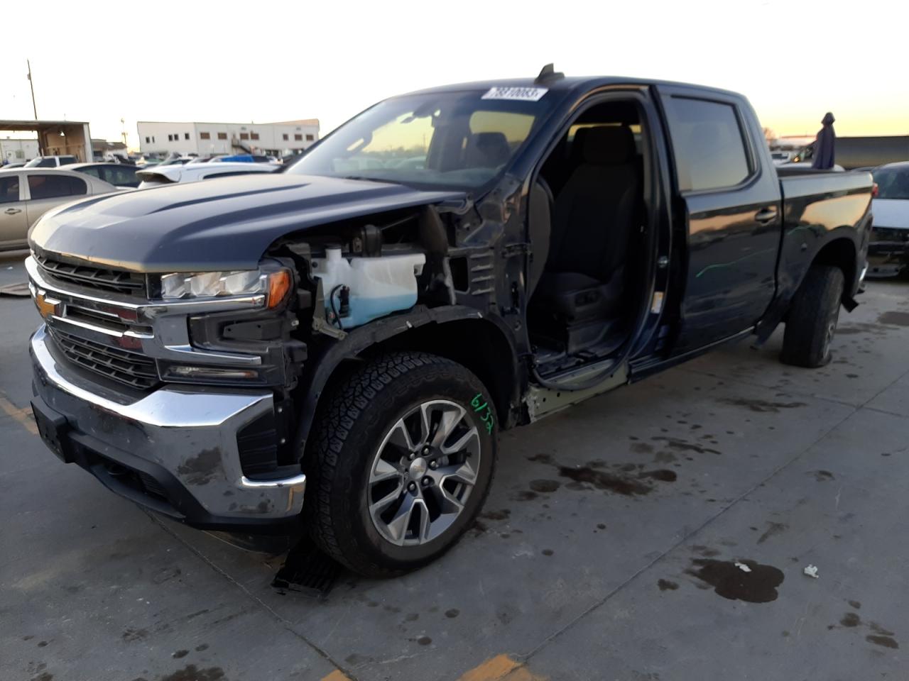 Изображение 1 2022 CHEVROLET SILVERADO LTD K1500 LT 2022 с VIN 1GCUYDEDXNZ148592