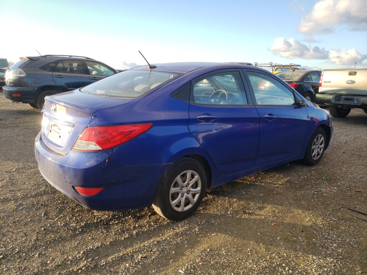 Изображение 3 2014 HYUNDAI ACCENT GLS 2014 с VIN KMHCT4AE8EU623562