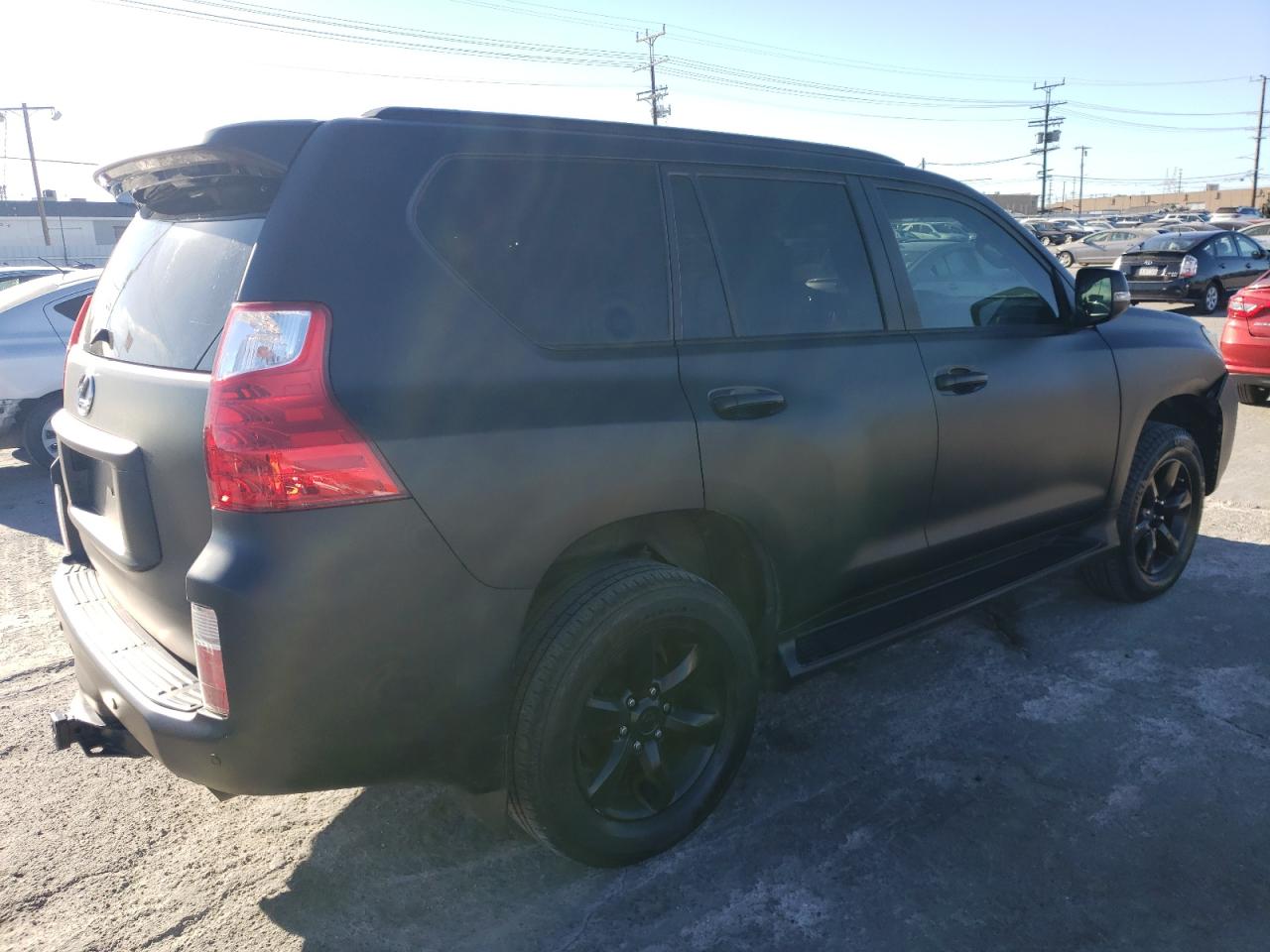 Obraz 3 z 2010 LEXUS GX 460 2010 z VIN JTJBM7FX8A5001036
