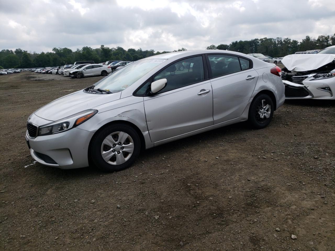 Изображение 1 2017 KIA FORTE LX 2017 с VIN 3KPFL4A75HE104796