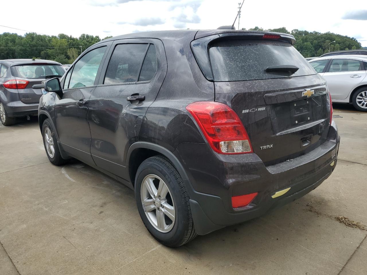 Obraz 2 z 2020 CHEVROLET TRAX LS 2020 z VIN KL7CJKSB1LB347816