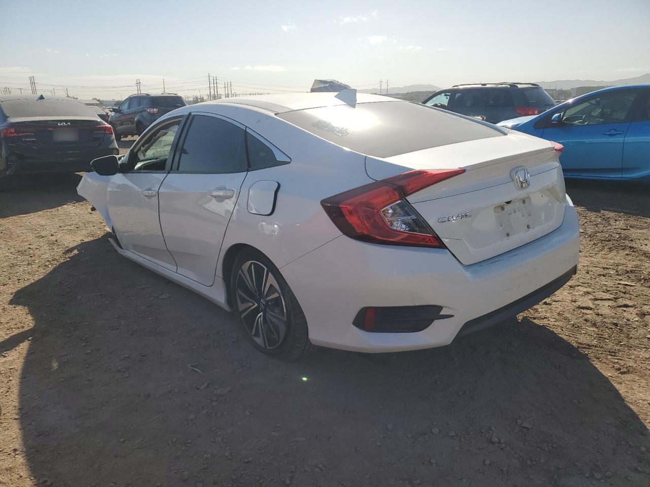 Изображение 2 2016 HONDA CIVIC EXL 2016 с VIN 2HGFC1F71GH653472