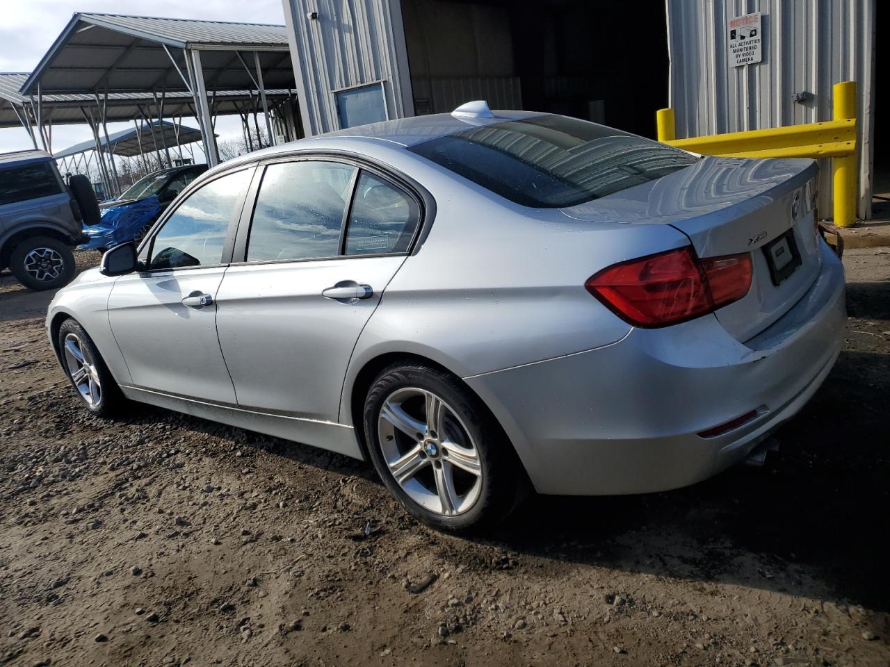 Image 2 of 2013 BMW 328 XI 2013 with VIN WBA3B3C53DF536859