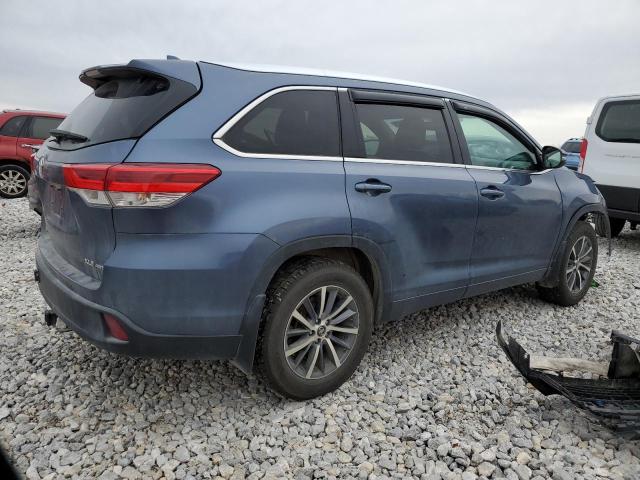 Image 3 of 2018 TOYOTA HIGHLANDER SE 2018 with VIN 5TDJZRFH0JS488411