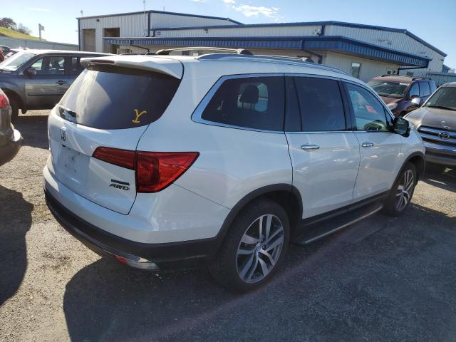 Obraz 3 z 2018 HONDA PILOT TOURING 2018 z VIN 5FNYF6H97JB019977