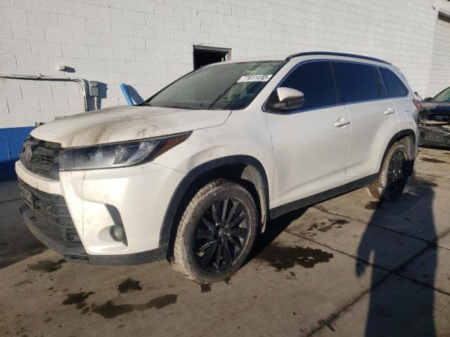 Image 1 of 2019 TOYOTA HIGHLANDER SE 2019 with VIN 5TDJZRFH7KS601708