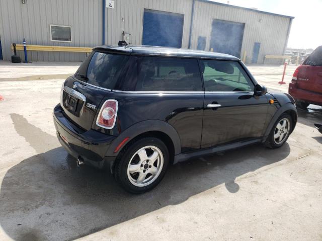 Image 3 of 2011 MINI COOPER  2011 with VIN WMWSU3C50BT095602
