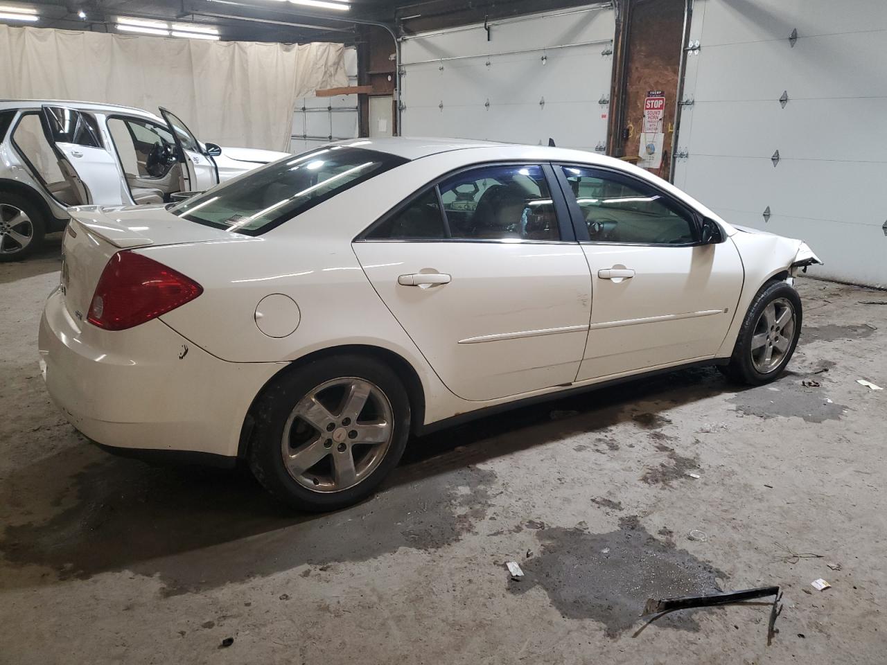 Obraz 3 z 2006 PONTIAC G6 GT 2006 z VIN 1G2ZH558264245187