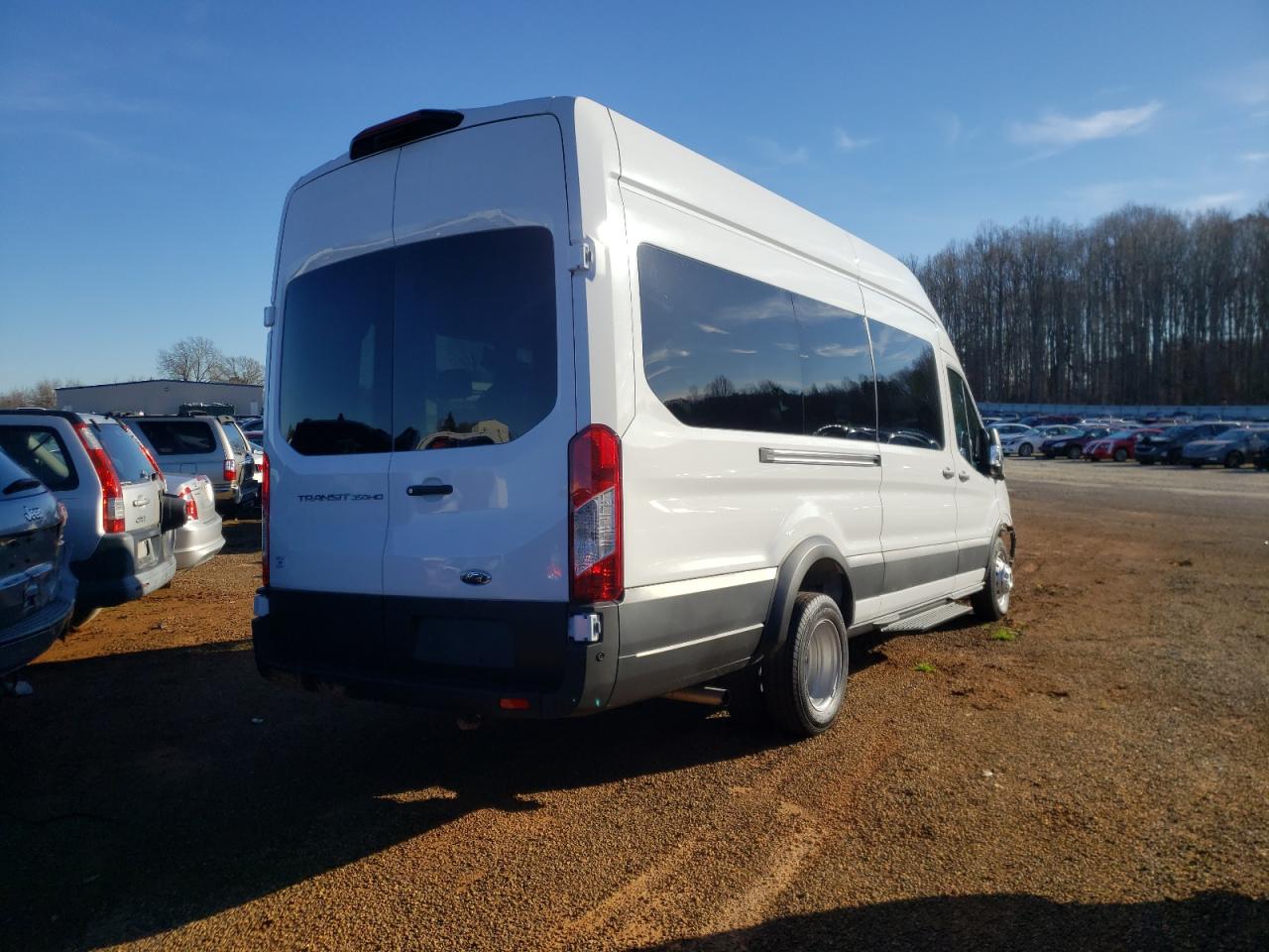 Изображение 3 2023 FORD TRANSIT T-350 HD 2023 с VIN 1FBVU4X82PKA06690