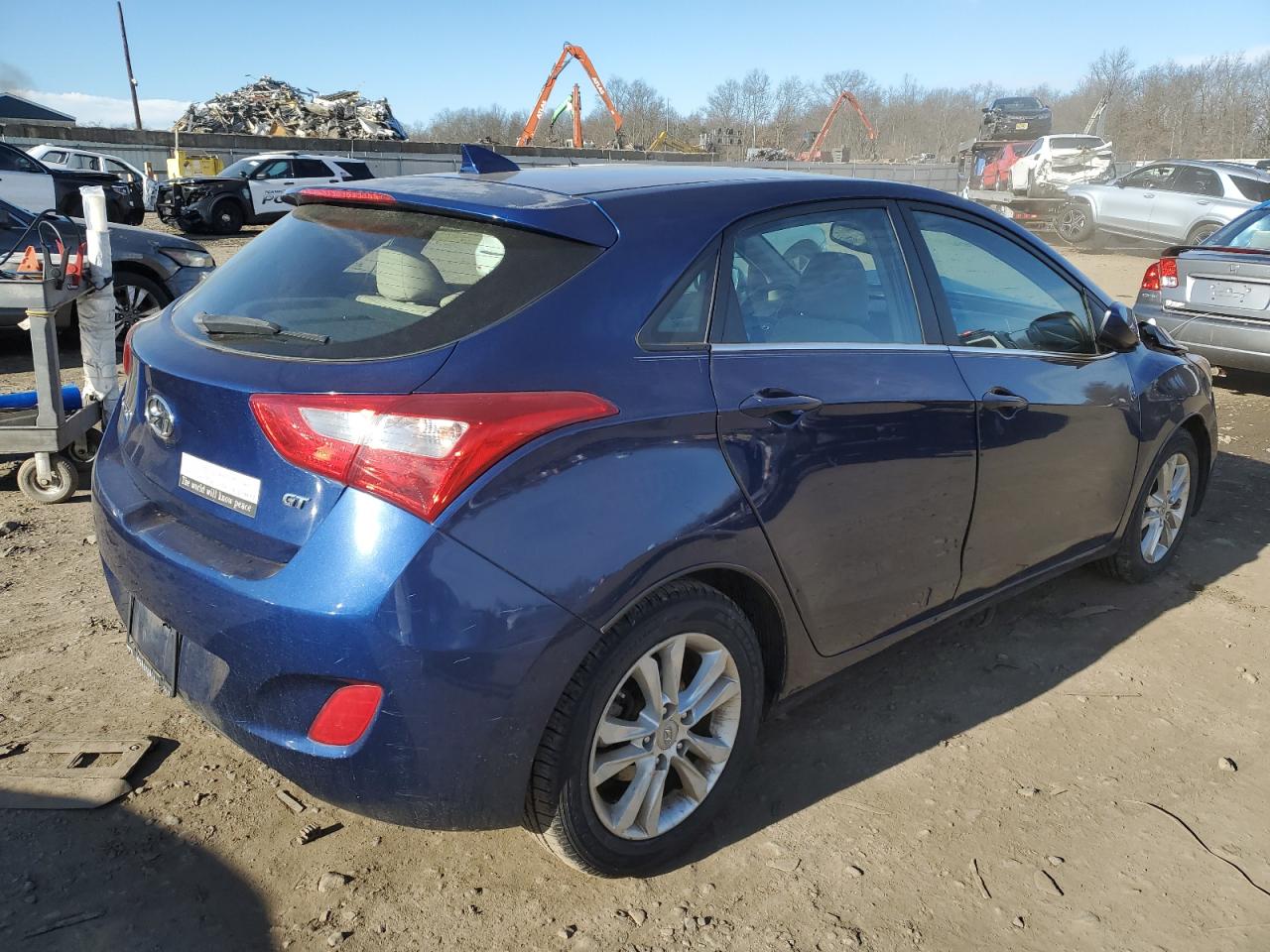 Изображение 3 2013 HYUNDAI ELANTRA GT  2013 с VIN KMHD35LE9DU061841