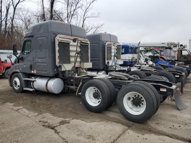 Image 3 of 2017 FREIGHTLINER CASCADIA 113  2017 with VIN 1FUJGHDV2HLJG0447