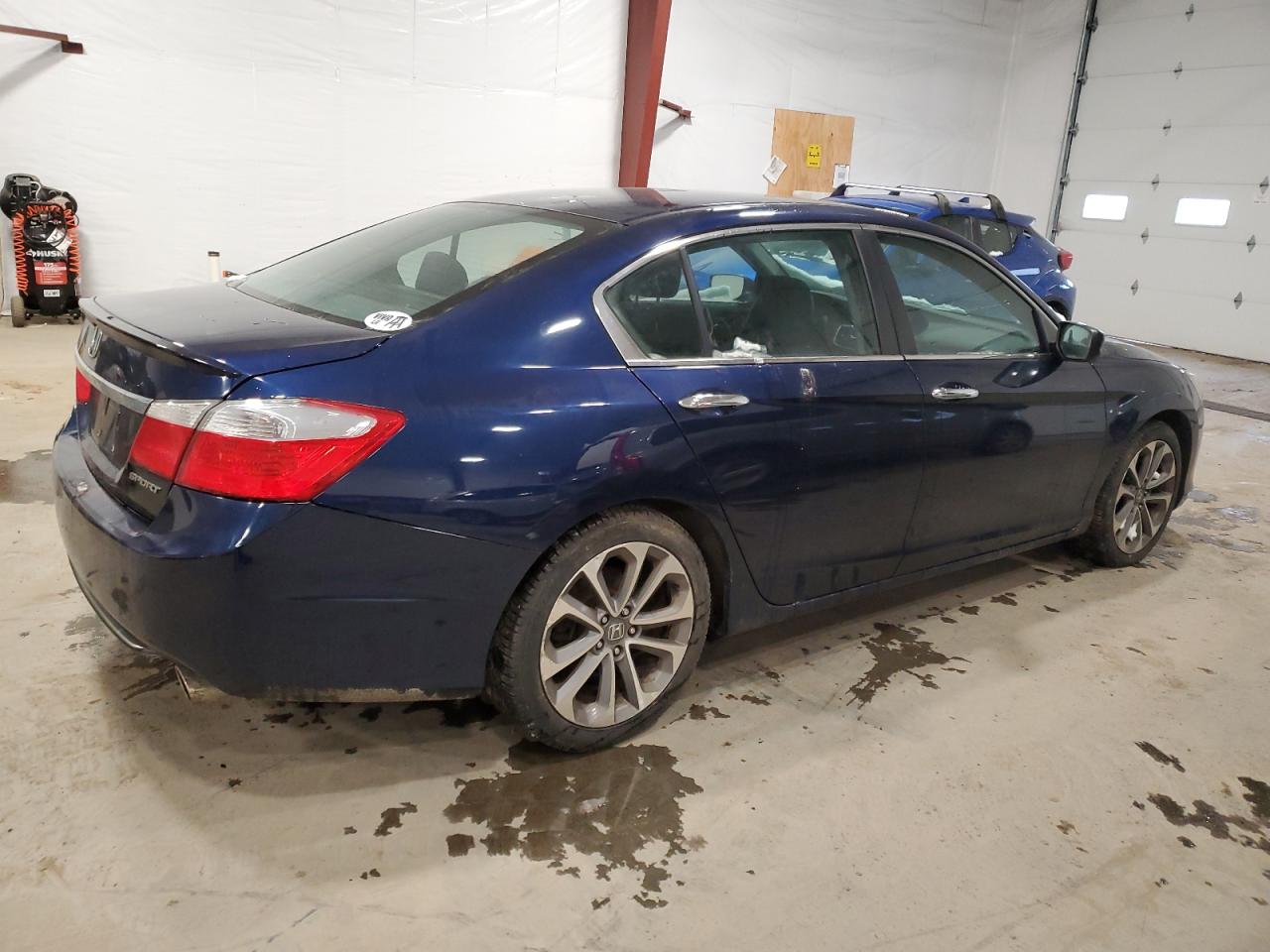 Obraz 3 z 2013 HONDA ACCORD SPORT 2013 z VIN 1HGCR2F58DA229187