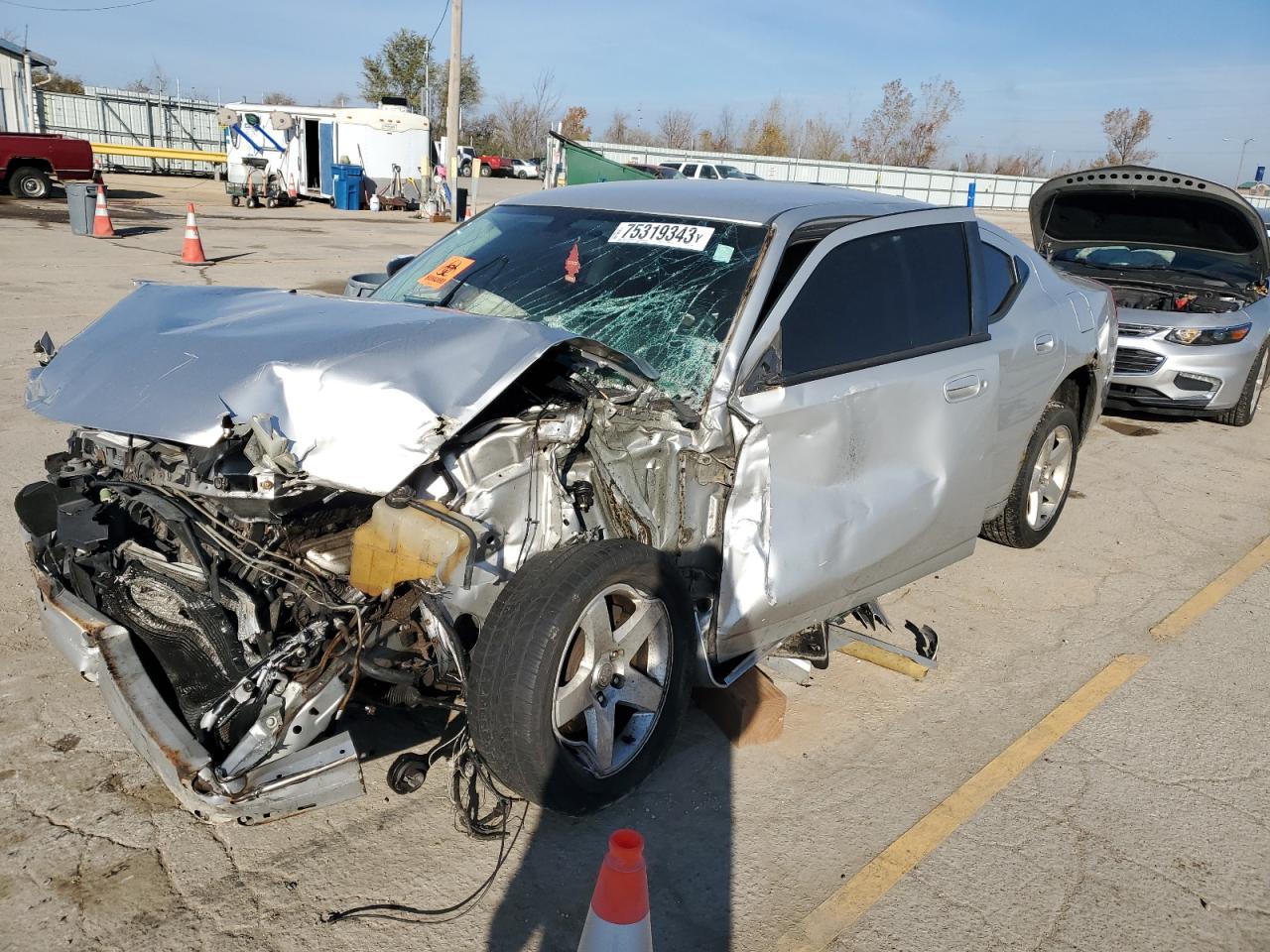 Изображение 1 2009 DODGE CHARGER SXT 2009 с VIN 2B3KA33V79H595177