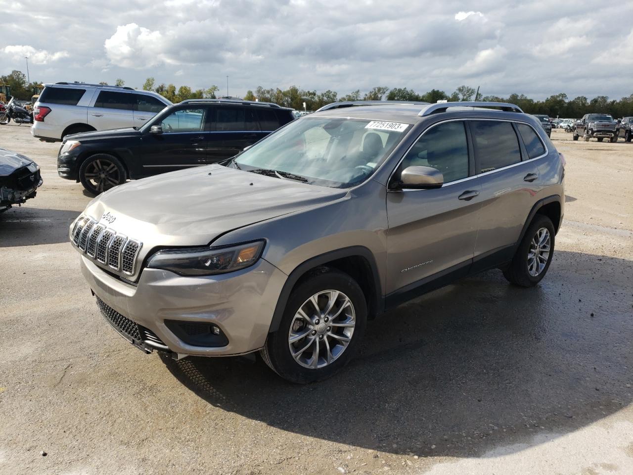 Image 1 of 2019 JEEP CHEROKEE LATITUDE PLUS 2019 with VIN 1C4PJLLB2KD308020