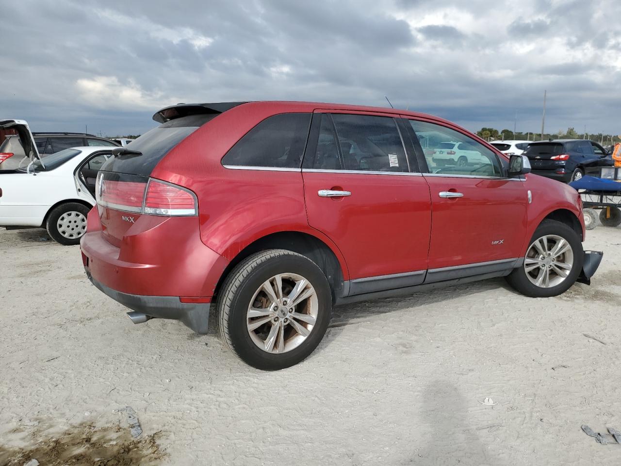 Изображение 3 2010 LINCOLN MKX  2010 с VIN 2LMDJ6JC5ABJ02825