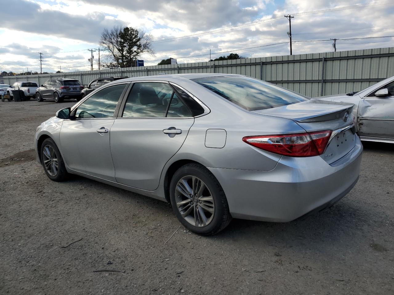 Image 2 of 2017 TOYOTA CAMRY LE 2017 with VIN 4T1BF1FK5HU776307
