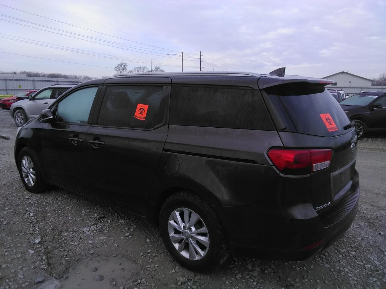 Image 2 of 2016 KIA SEDONA LX 2016 with VIN KNDMB5C16G6120132