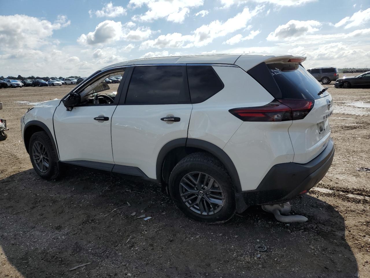 Image 2 of 2021 NISSAN ROGUE S 2021 with VIN 5N1AT3AAXMC807534