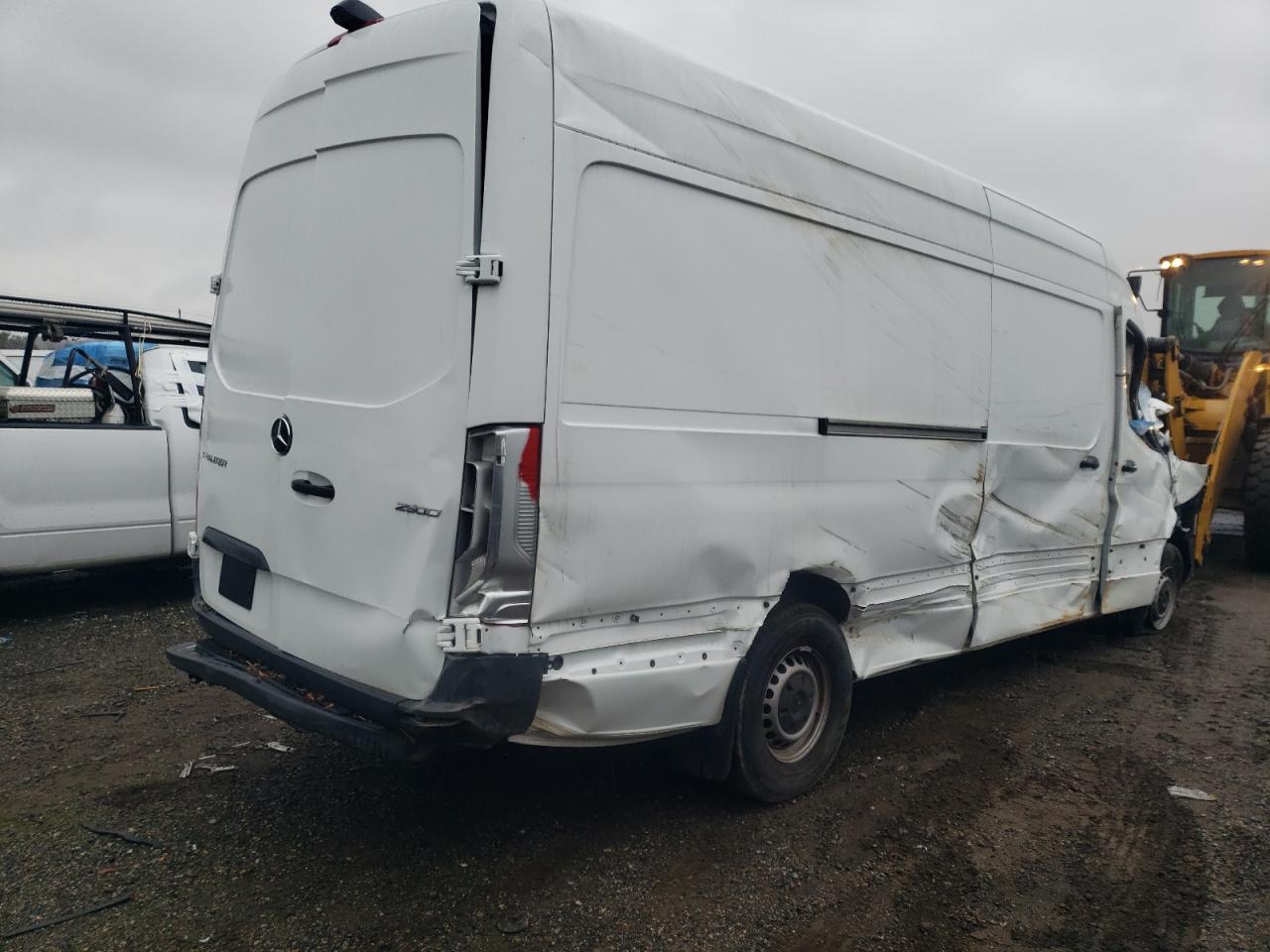 Image 3 of 2021 MERCEDES-BENZ SPRINTER 2500 2021 with VIN W1W40CHY4MT055024