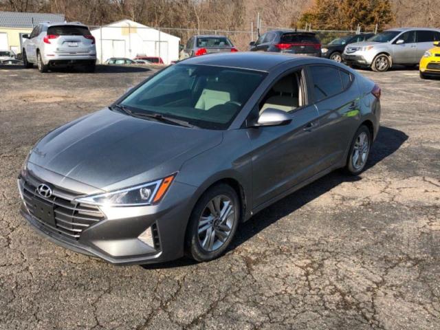 Image 2 of 2019 HYUNDAI ELANTRA SEL 2019 with VIN KMHD84LFXKU749283