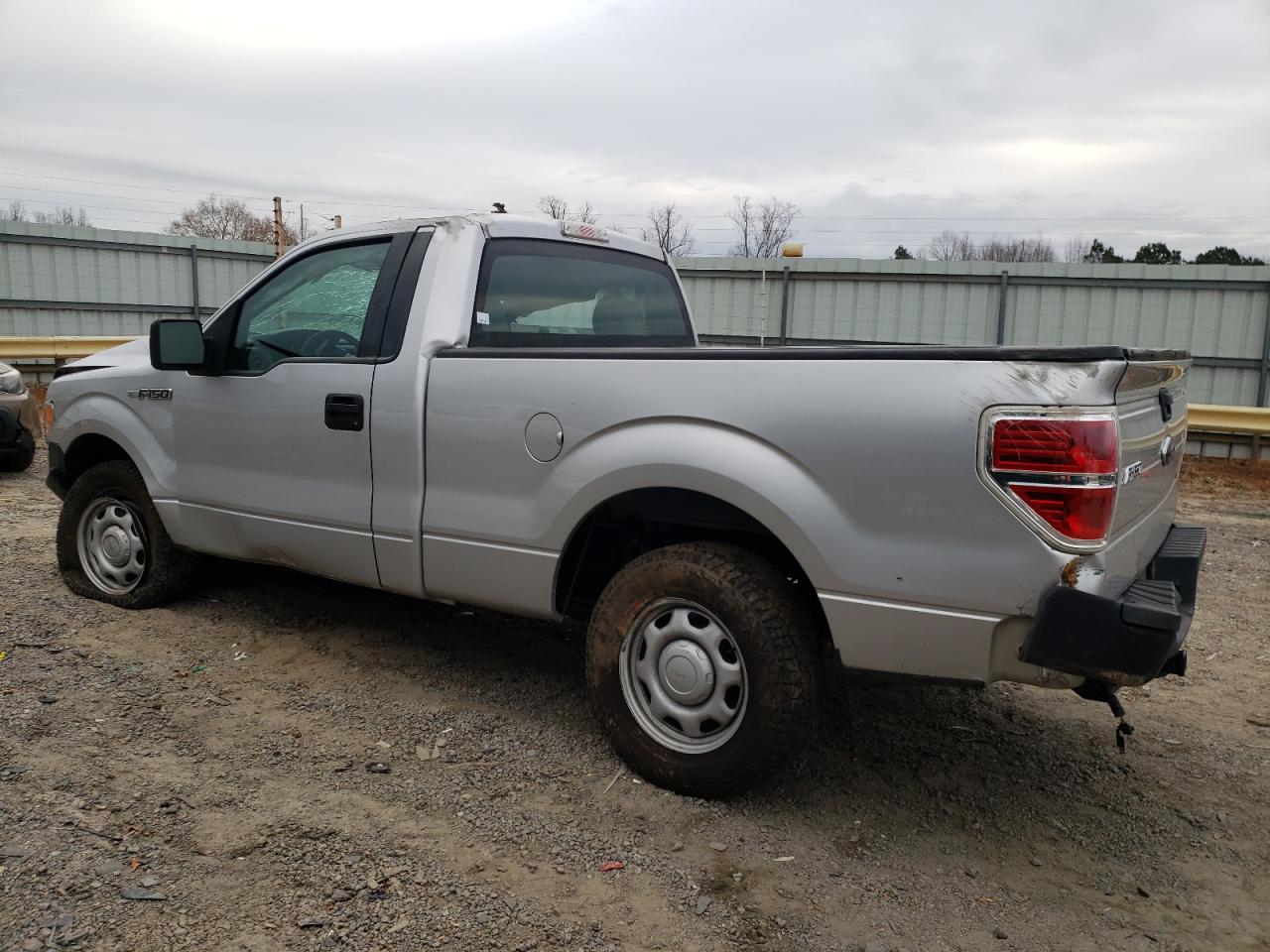 Изображение 2 2010 FORD F150  2010 с VIN 1FTMF1CW9AKA67613