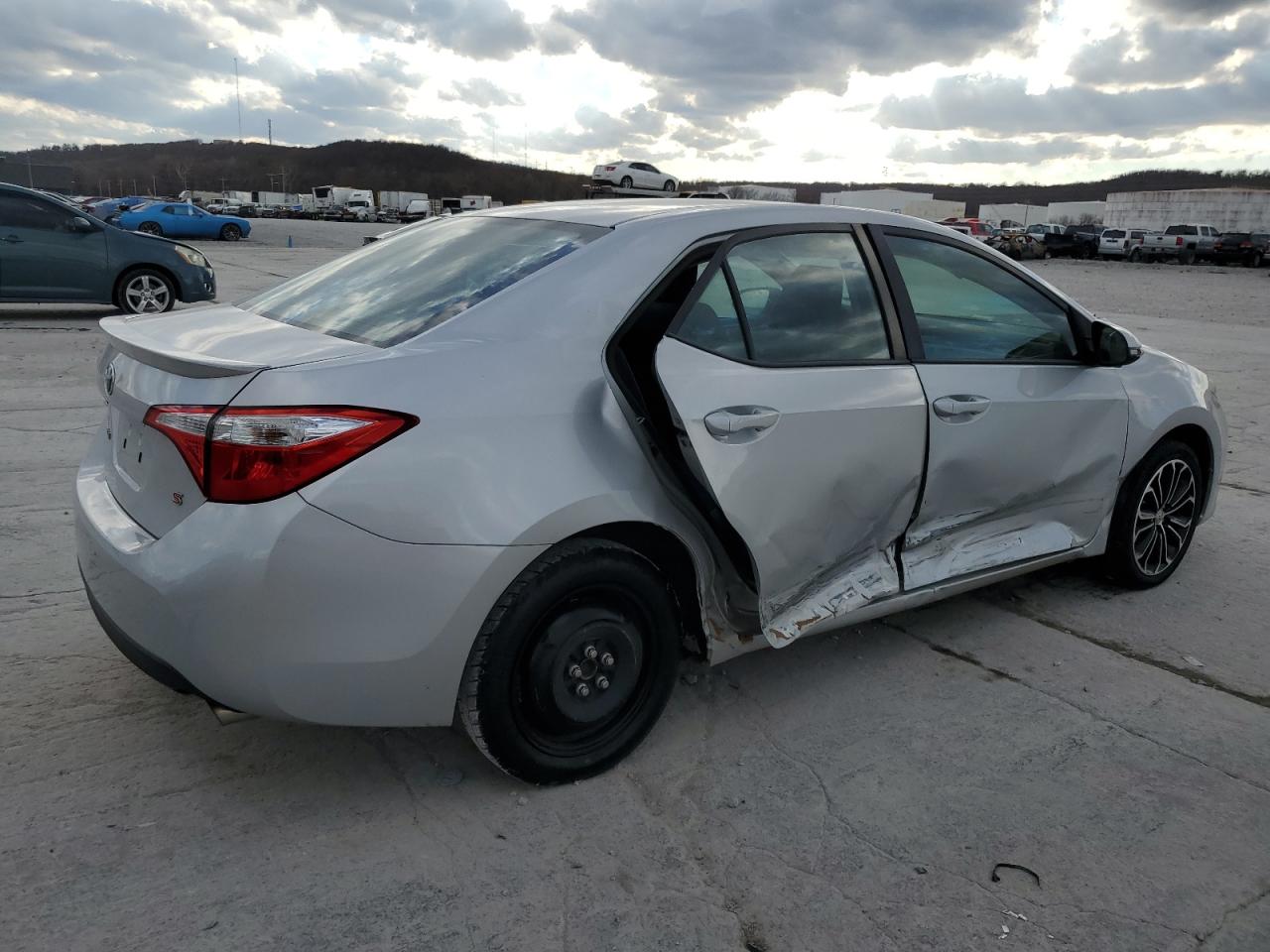 Изображение 3 2016 TOYOTA COROLLA L 2016 с VIN 5YFBURHE2GP373364