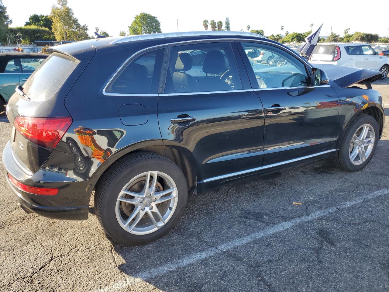 Image 3 of 2017 AUDI Q5 PREMIUM PLUS 2017 with VIN WA1L2AFP9HA037159