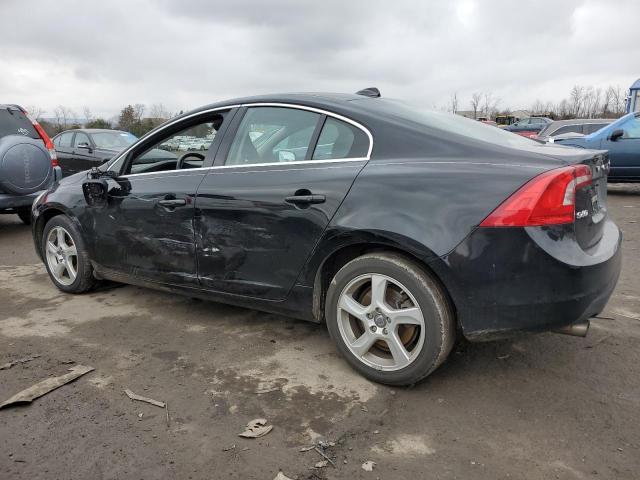 Obraz 2 z 2013 VOLVO S60 T5 2013 z VIN YV1612FS6D2204737